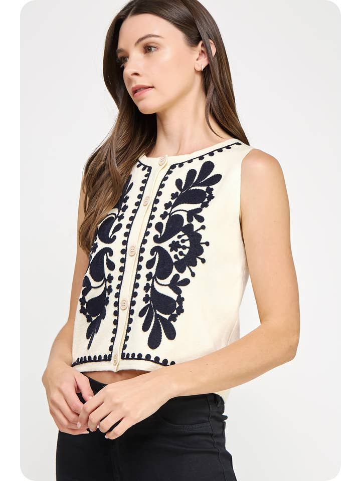 Strut & Bolt - Wholesale Outerwear Vest - Women's - Embroidered Sleeveless Knitted Vest Top
