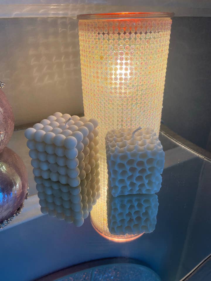 Honey Comb Candle for wholesale by The Sunday Candle Co