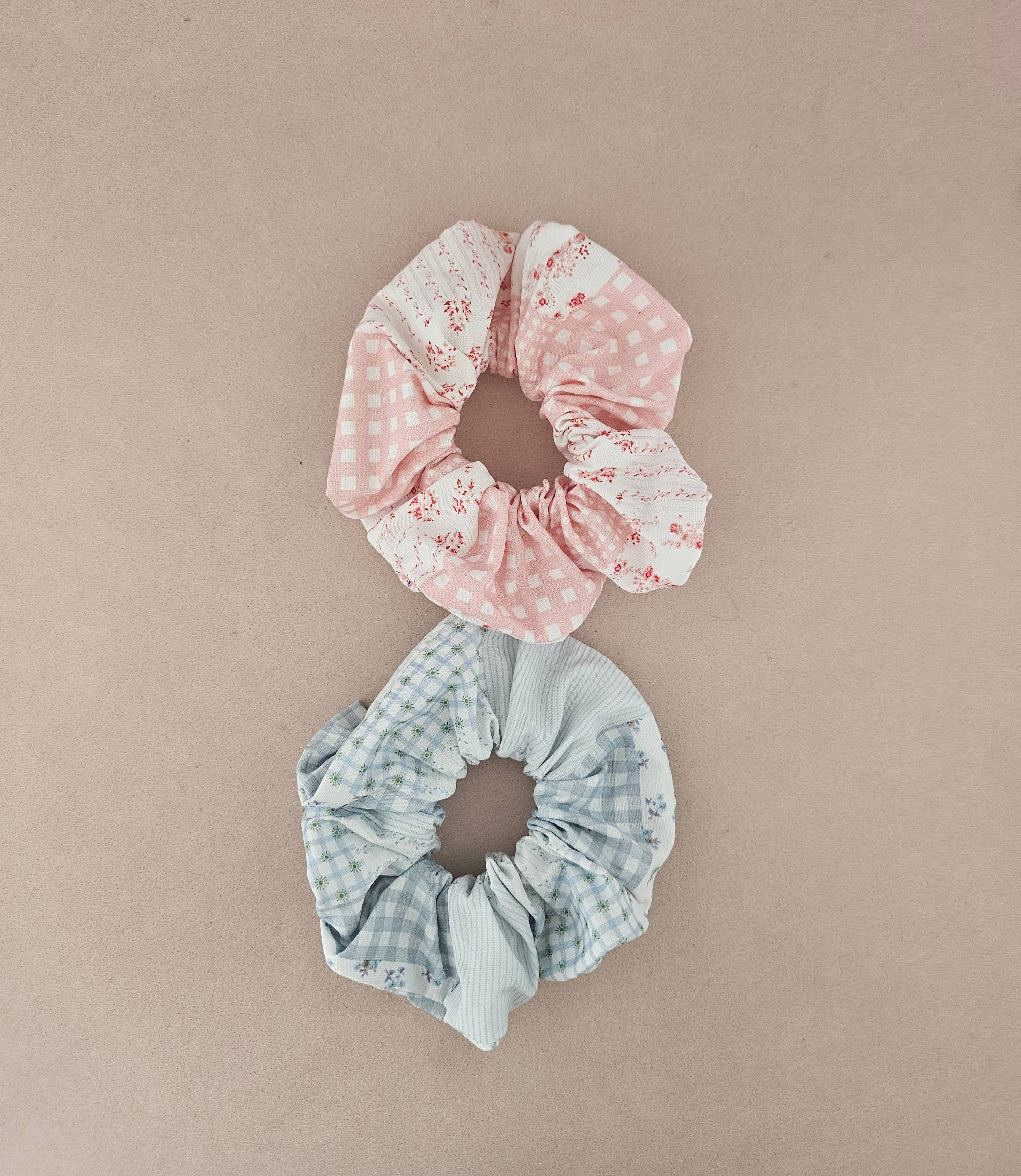 Royal marais – wholesale Myntväska - Dam – Chouchou hårsnodd i 100% bomull med blommönster eller leopardmönster10