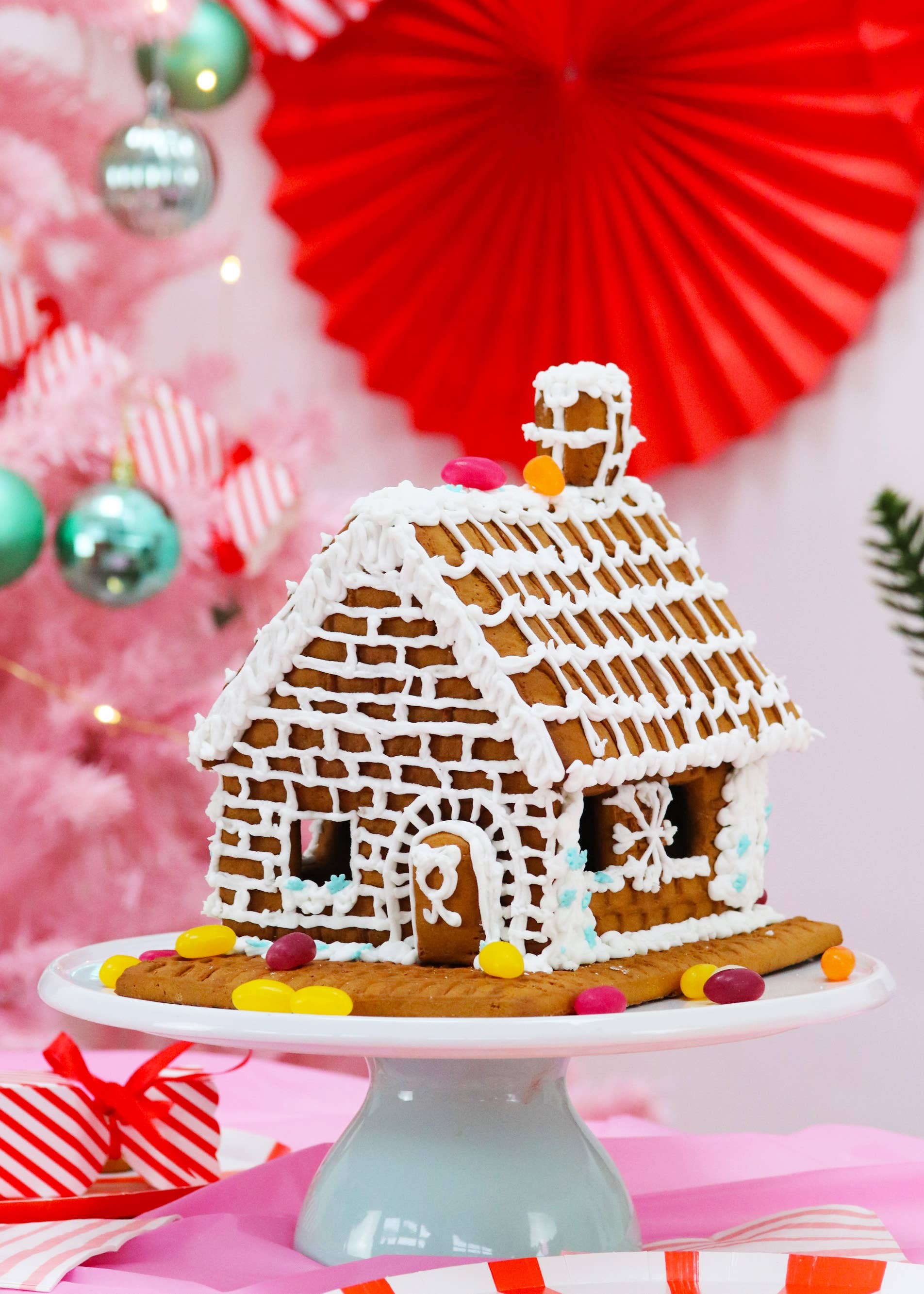 Treat Kitchen - Wholesale DIY food kit - Gingerbread House Kit3