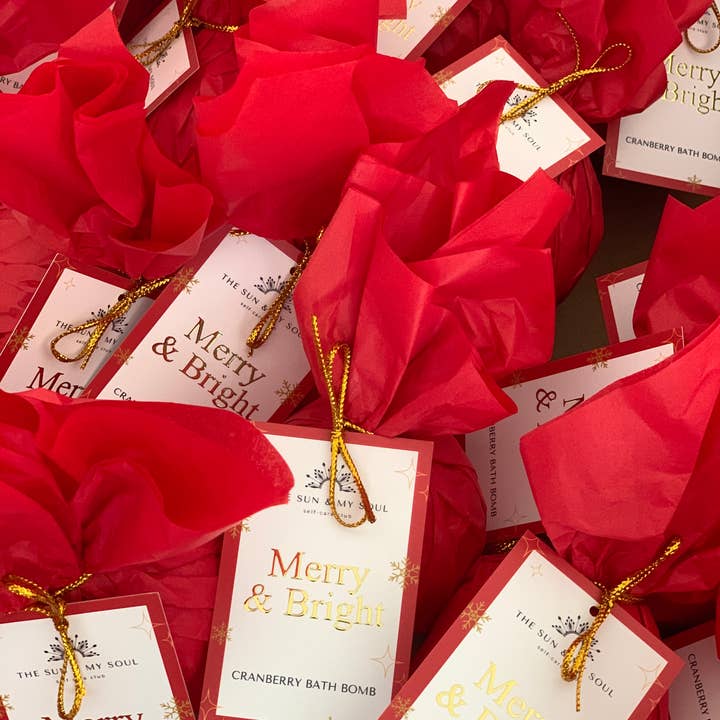The Sun & My Soul Bath Bomb Soak Wellness Gifts – wholesale Bath bomb/fizz – Merry & Bright Christmas Cranberry Bath Bomb⎜Holiday Gift5