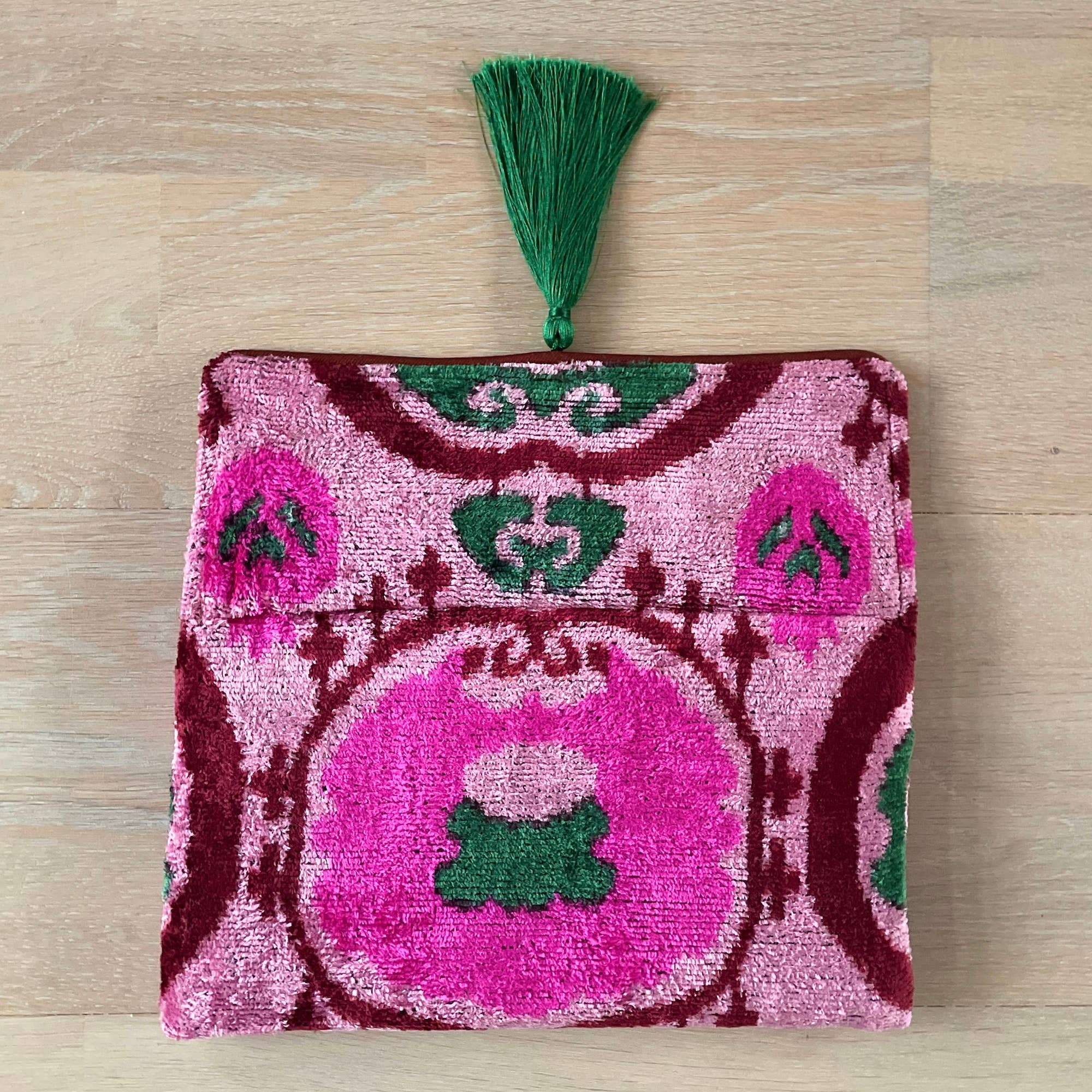 Mila∞Miro by Emelie – wholesale Clutch bag – women's – Ikat Clutch Bag La Spezia4