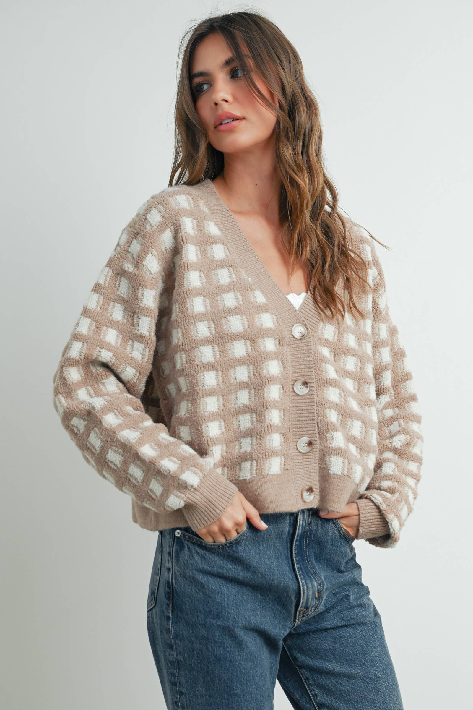 BUTTERMELON – Engroshandel Cardigan - Dame – Cropped V-hals Cardigan - BMC75194