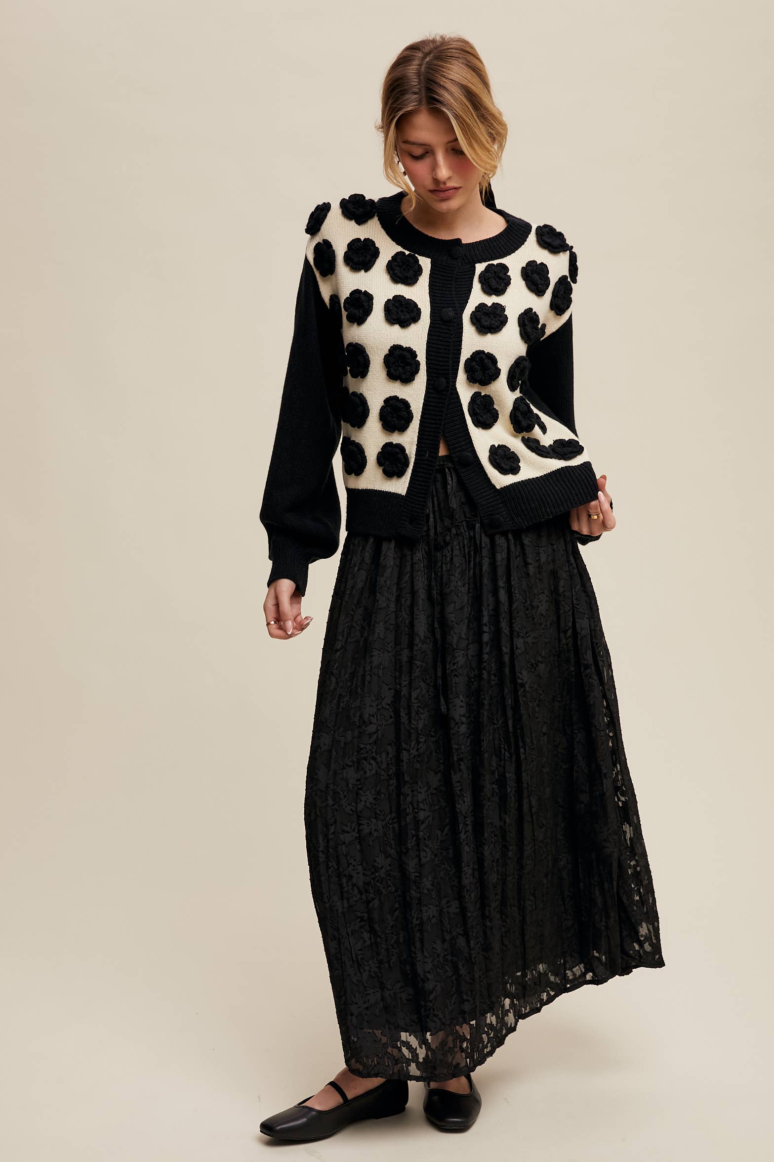 Listicle - Wholesale Skirt - Women's - Floral Textured Maxi Skirt34