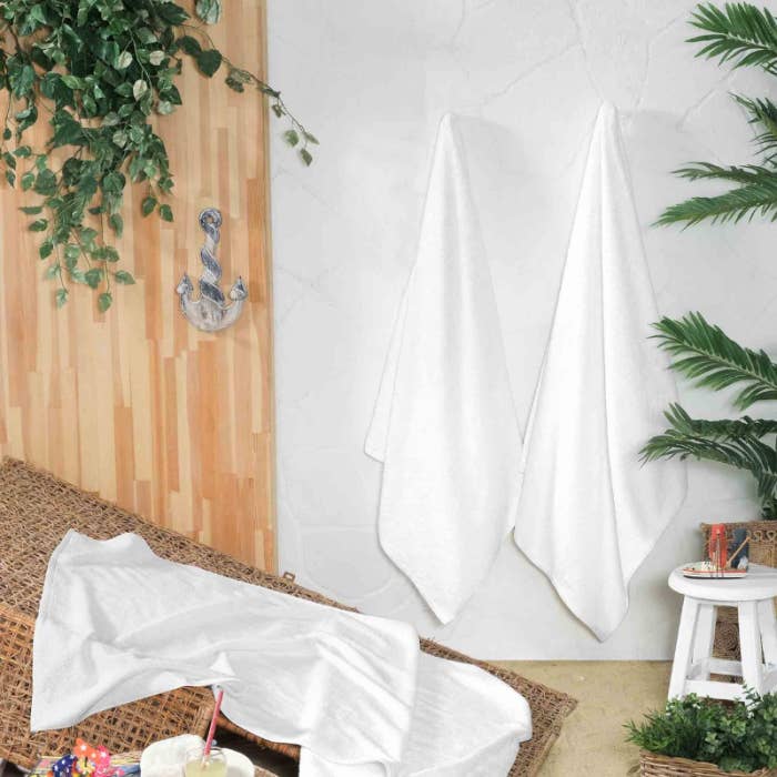 Globaltex Fine Linens - Wholesale Beach Towel - White Pool and Beach Towel2