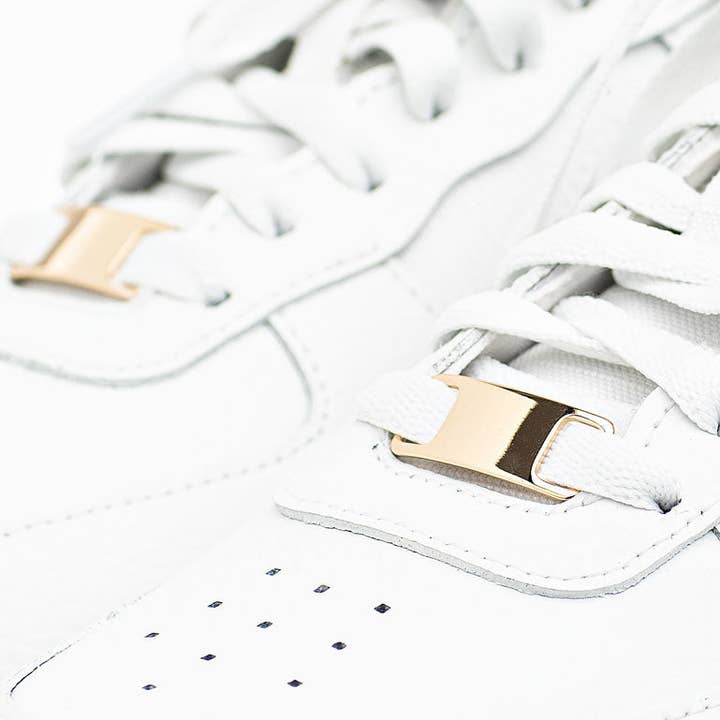 Dubrae plain sneakers and other Purchase Wholesale scarpe uomo. Free Returns & Net 60 Terms on Faire trending on Faire.