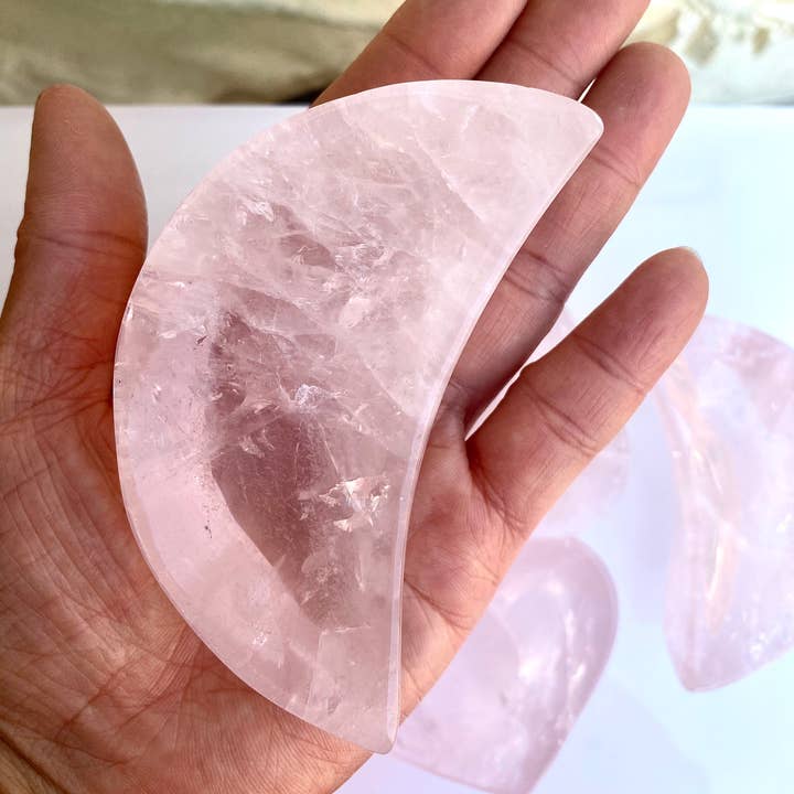 KayleeNYC – Großhandel Spiritueller Stein/Kristall – Satz von 5 natürlichen Rosenquarz-Herzen & Mondschalen4