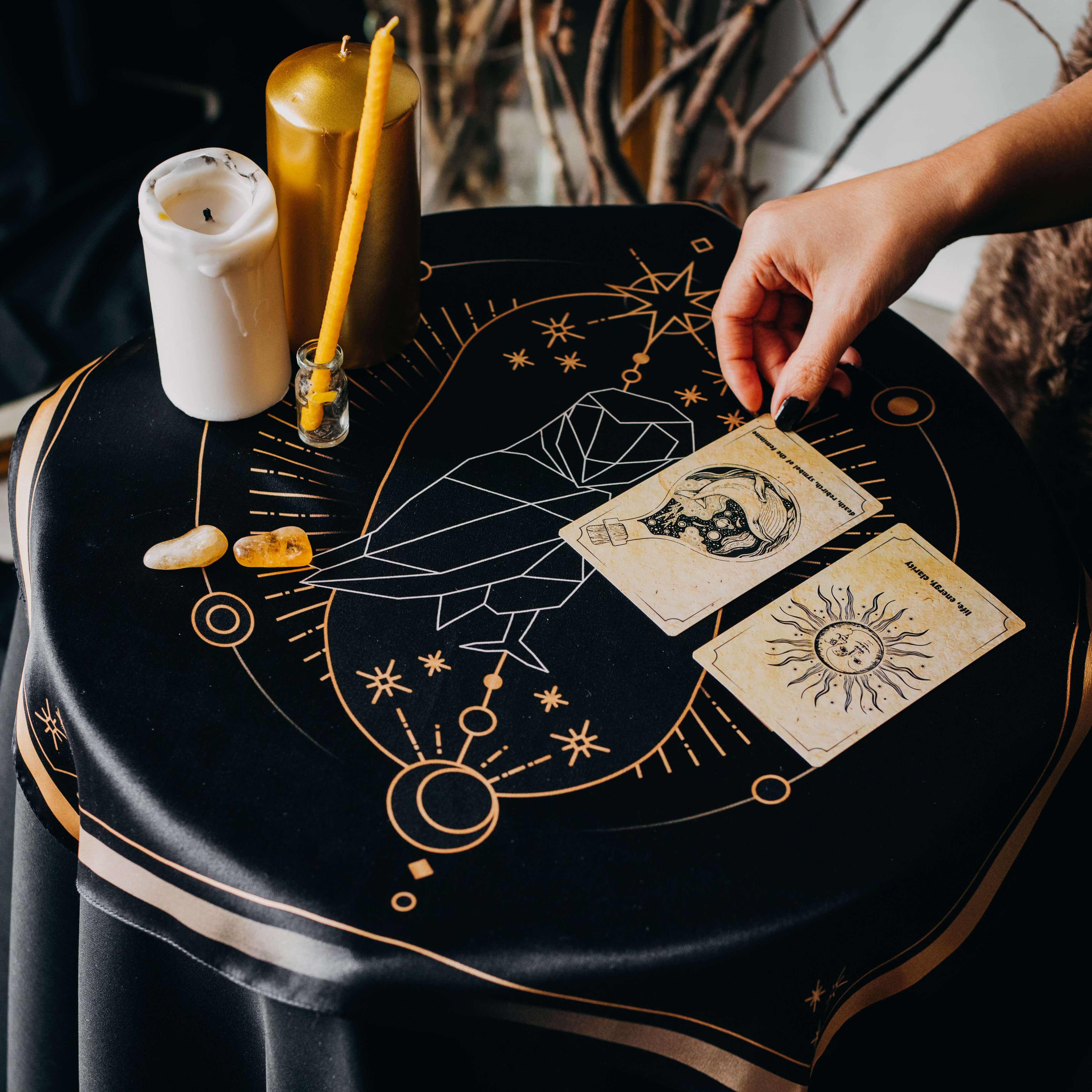 LA MUCI DESIGN - Vente Écharpe – femme - Châle en soie Hibou – Tapis mystique pour tarot et autel5