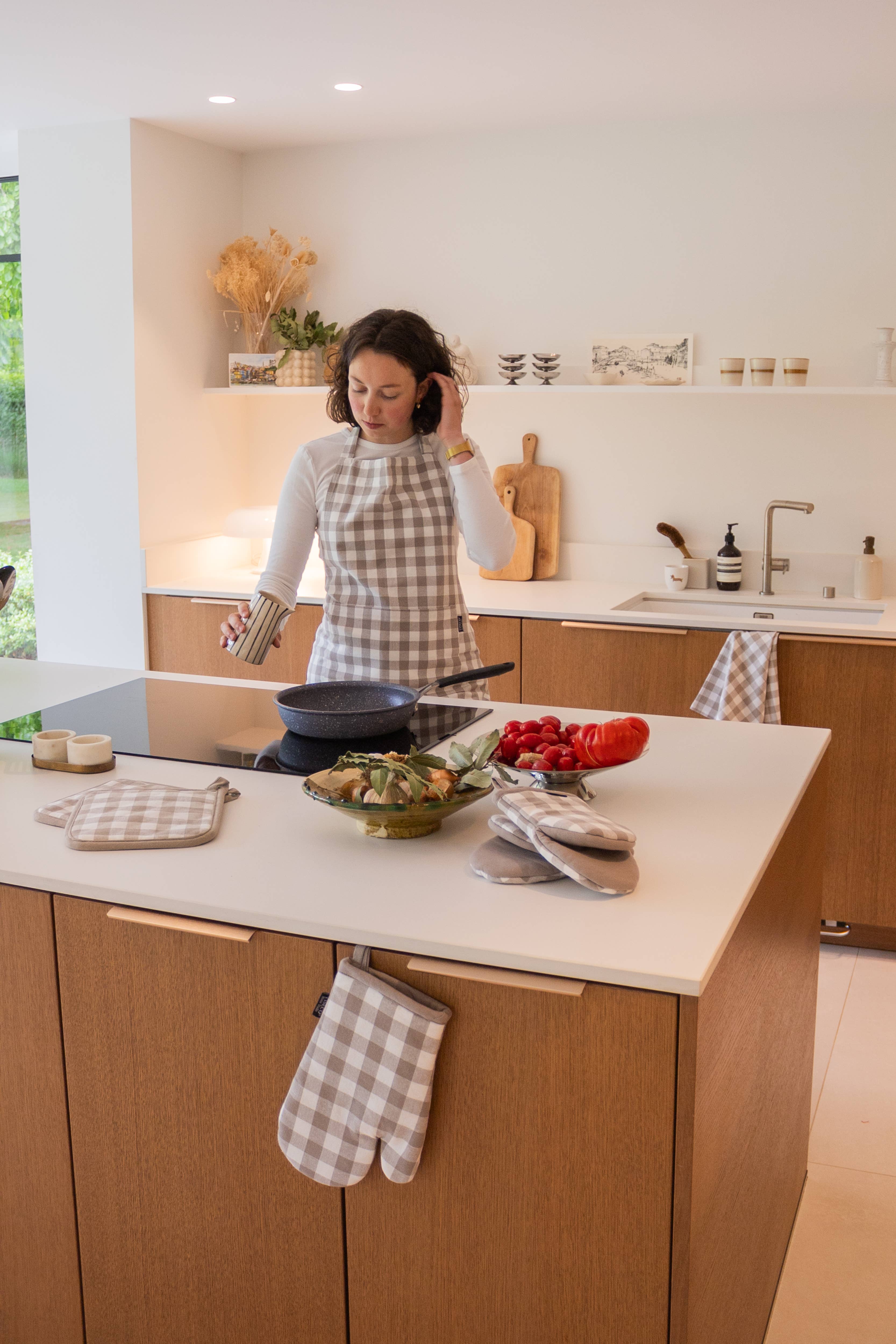 Tiseco - Wholesale Oven Mitt/Pot Holder - Oven mitt GINGHAM - 18x28 cm4