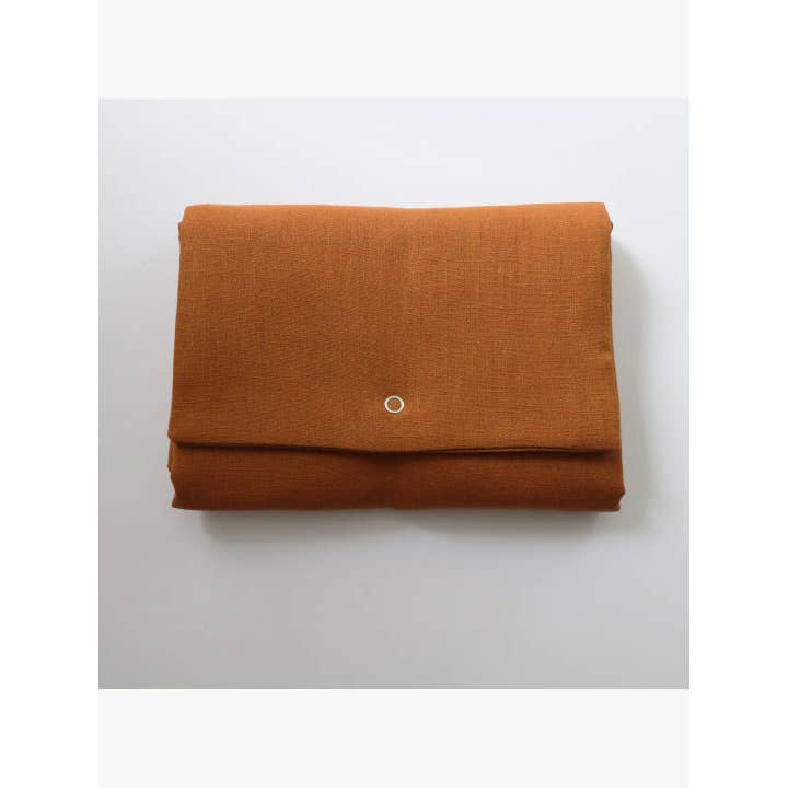 Matelas à langer nomade Camel pour la vente par Petit Martin