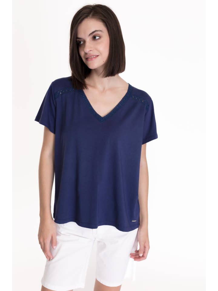 CMS Love - Wholesale T-Shirt - Women's - T-SHIRT WITH EMBROIDERED STRAP DETAIL B2B