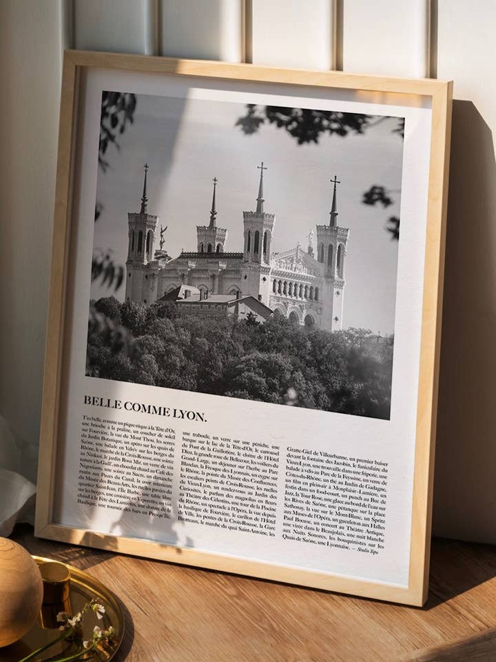 Beautiful Like Lyon | Grafische en romantische poster voor wholesale door Studio Topo