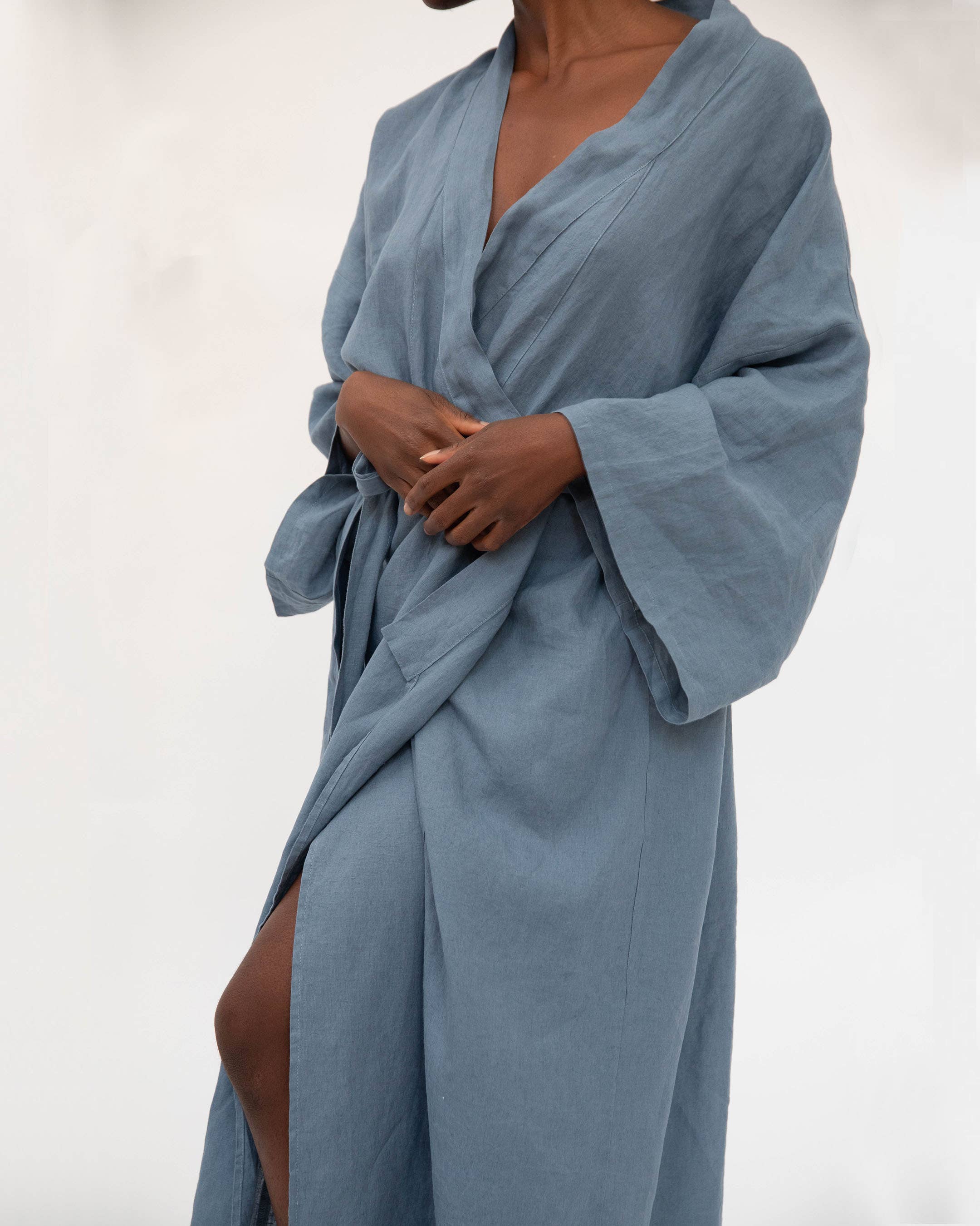 Sunday Morning - Wholesale Robe - Women's - Sai Full-Length Linen Robe8