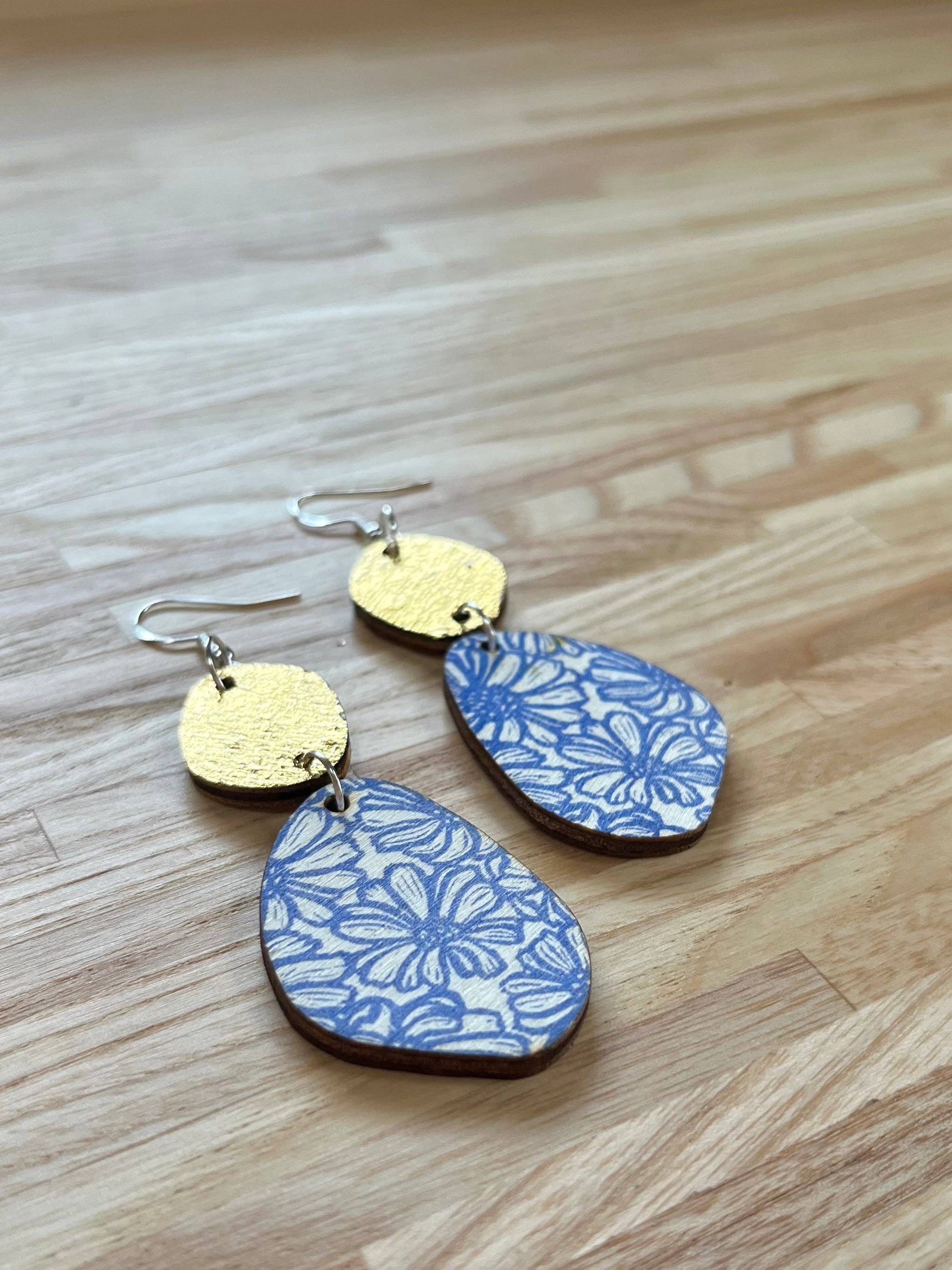 Beth Lewis Art – wholesale Dangle earrings – New Colourful Wooden Earrings18