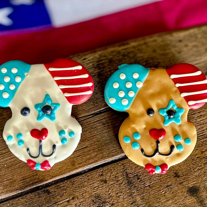Patriotic Pooch dog treats for wholesale by YumYum4DOGS