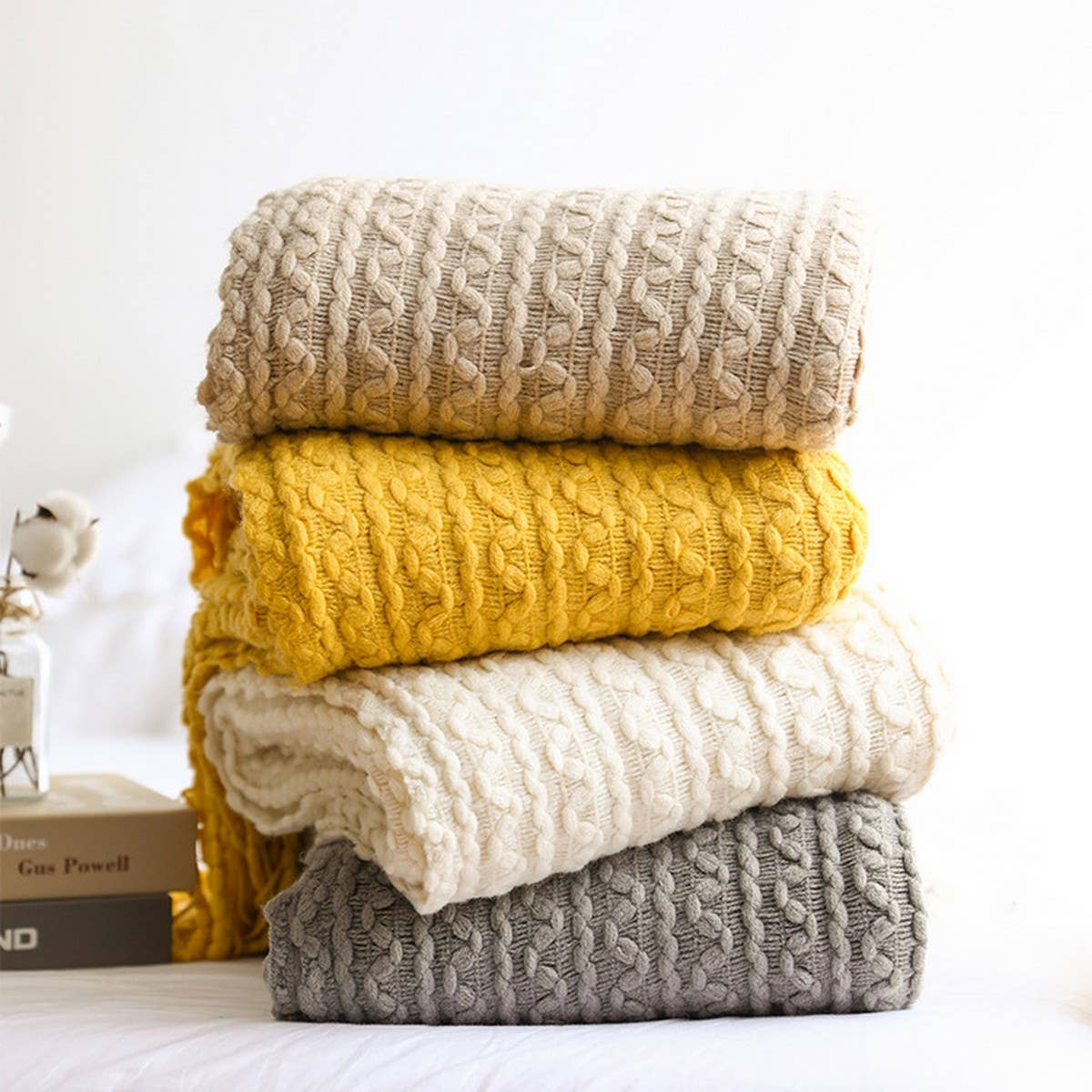 ACCITY - Wholesale Throw Blanket - LIGHTWEIGHT SOFT AND COMFORTABLE KNITTING BLANKET_CWMM020210
