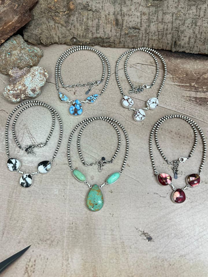 Handgemaakte Sterling Zilveren Kralenketting met Meerdere Stenen, Gesigneerd Nizhoni voor wholesale door Nizhonitradersllc