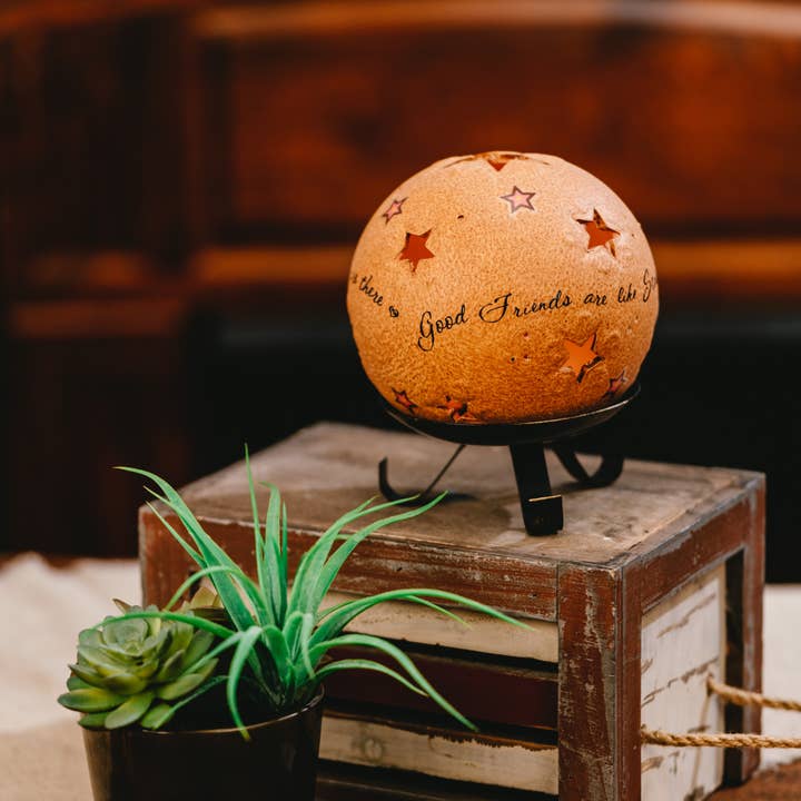 Pavilion - Wholesale Kaarsenhouder - Good Friends - Kaarshouder met ronde sterren van 5 „met gaatjes1