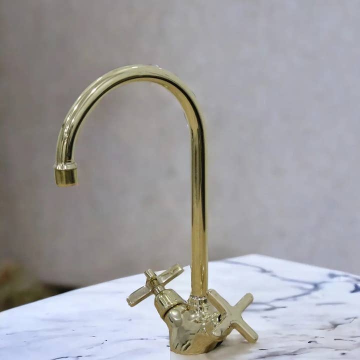 Moroccan Sink – wholesale Köksverktyg/-pryl – Handgjord mässingsblandare för bänkskiva, olackerad patinafinish