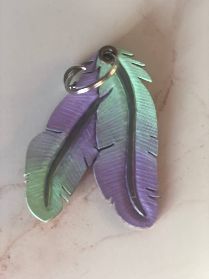 Lederfeder-Ohrringe, Cowgirl-Junggesellinnenabschieds-Ohrringe für den Großhandel von AnH Silvertip Designs