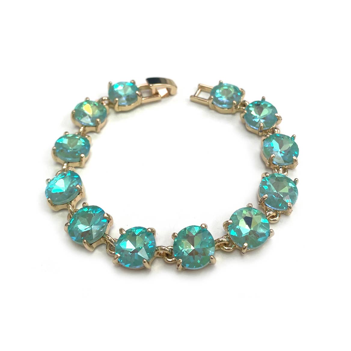 StarryNYC - Vente Bracelets maillon et chaîne - Bracelet rond en cristal taillé dans un coussin9