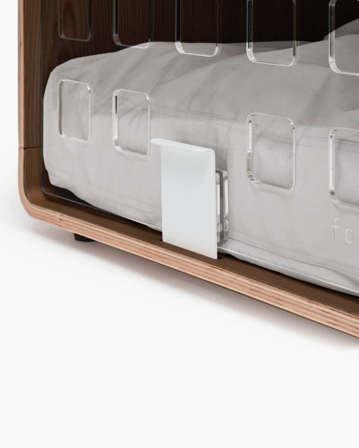 Fable Pets - Wholesale Pet Crate Pad - Dog - Wooden Dog Crate19