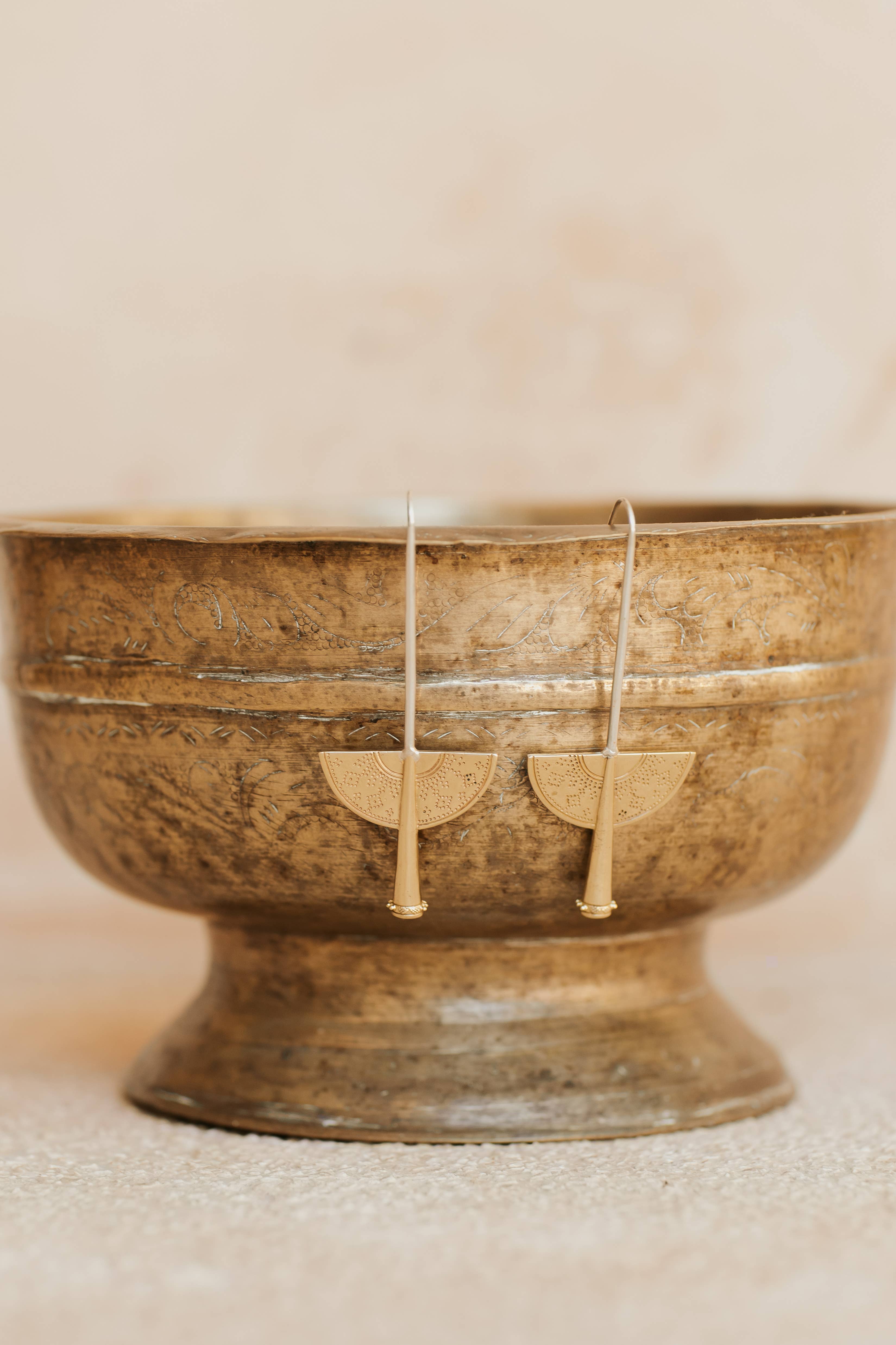 Nakila Collective - Wholesale Dangle Earrings - The Namu earrings - Brass / Silver combo4