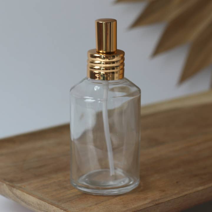 Bouteilles vaporisateur en verre doré de 4 oz pour la vente par Nova Candle Co