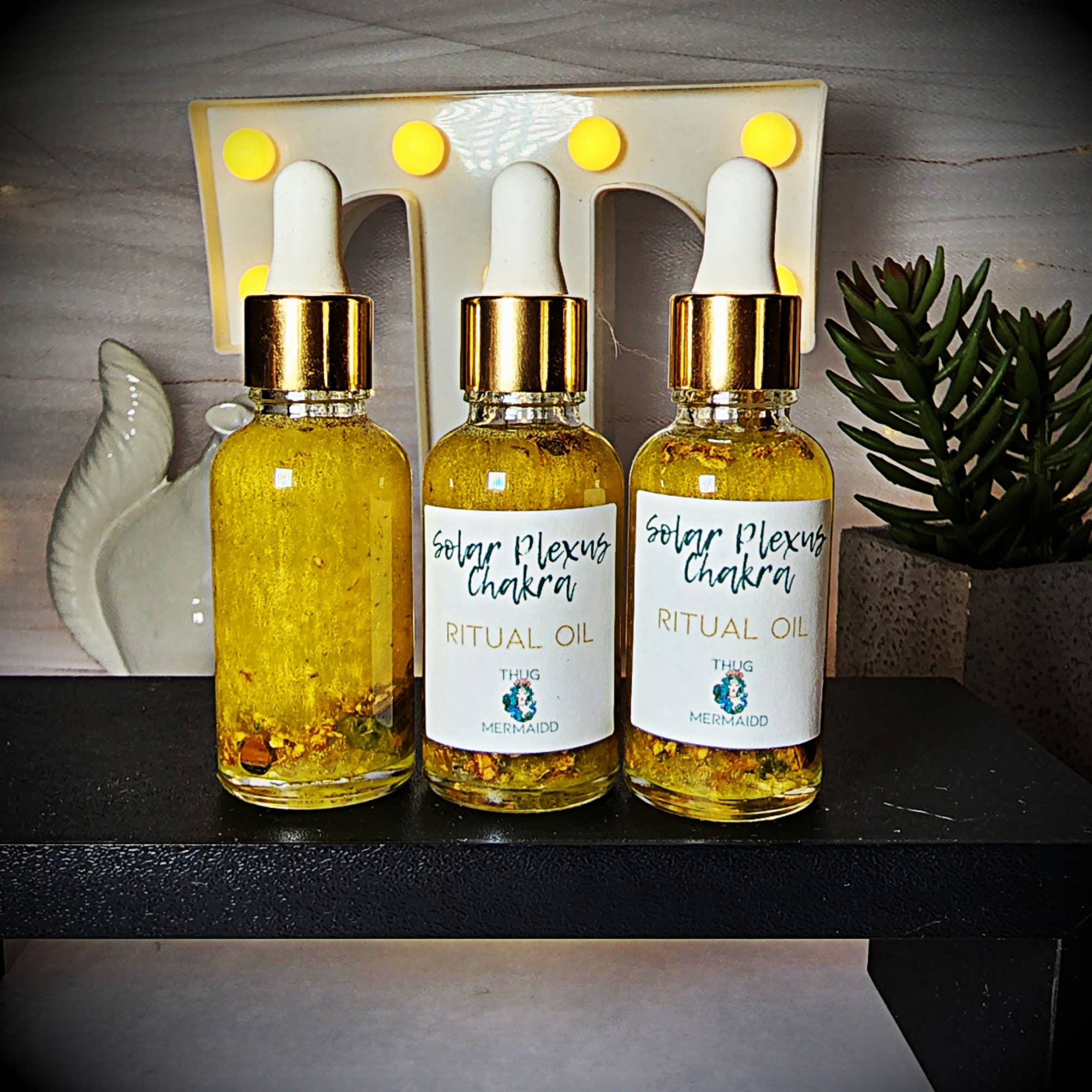 THUG MERMAIDD - Vente Huile essentielle - Huile rituelle et manifestation des chakras du plexus solaire