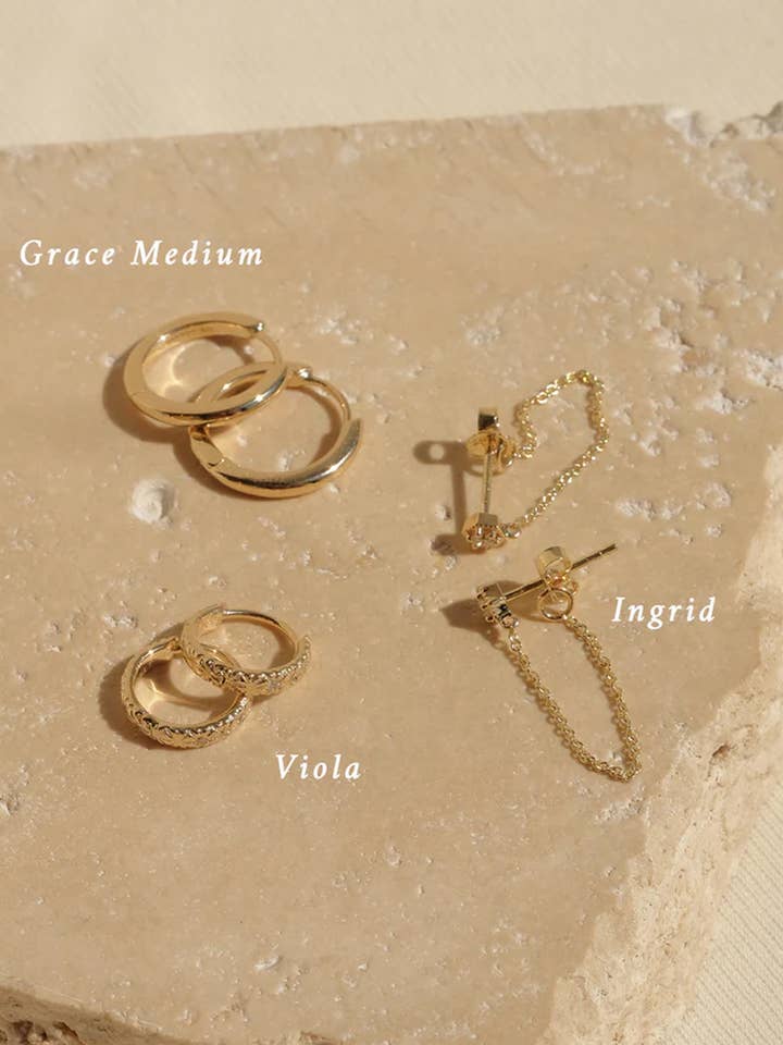 Orecchini a catena Ingrid in oro massiccio 9 carati per la vendita all'ingrosso da parte di S-kin Studio Jewelry