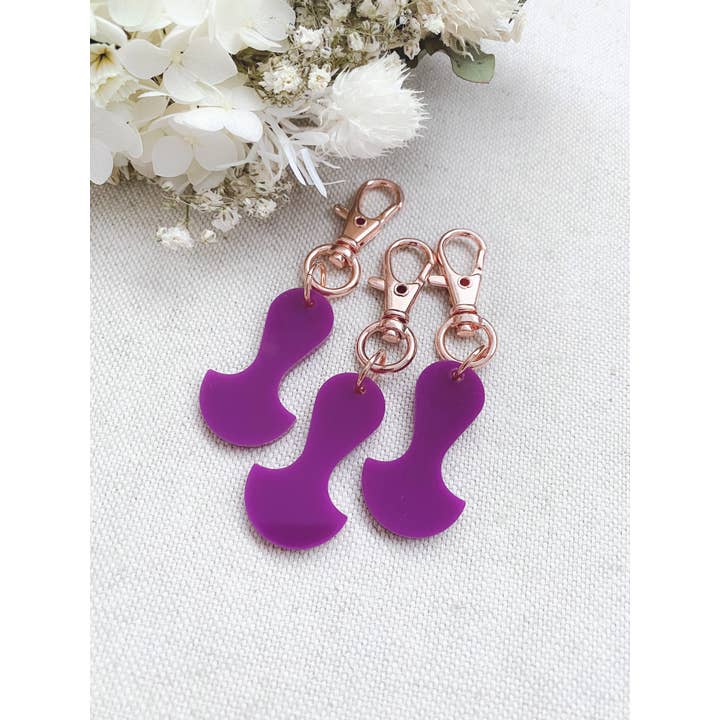 Chuckle & Wood - Wholesale Keychain – Women's - Trolley Tokens - Solid Colour16