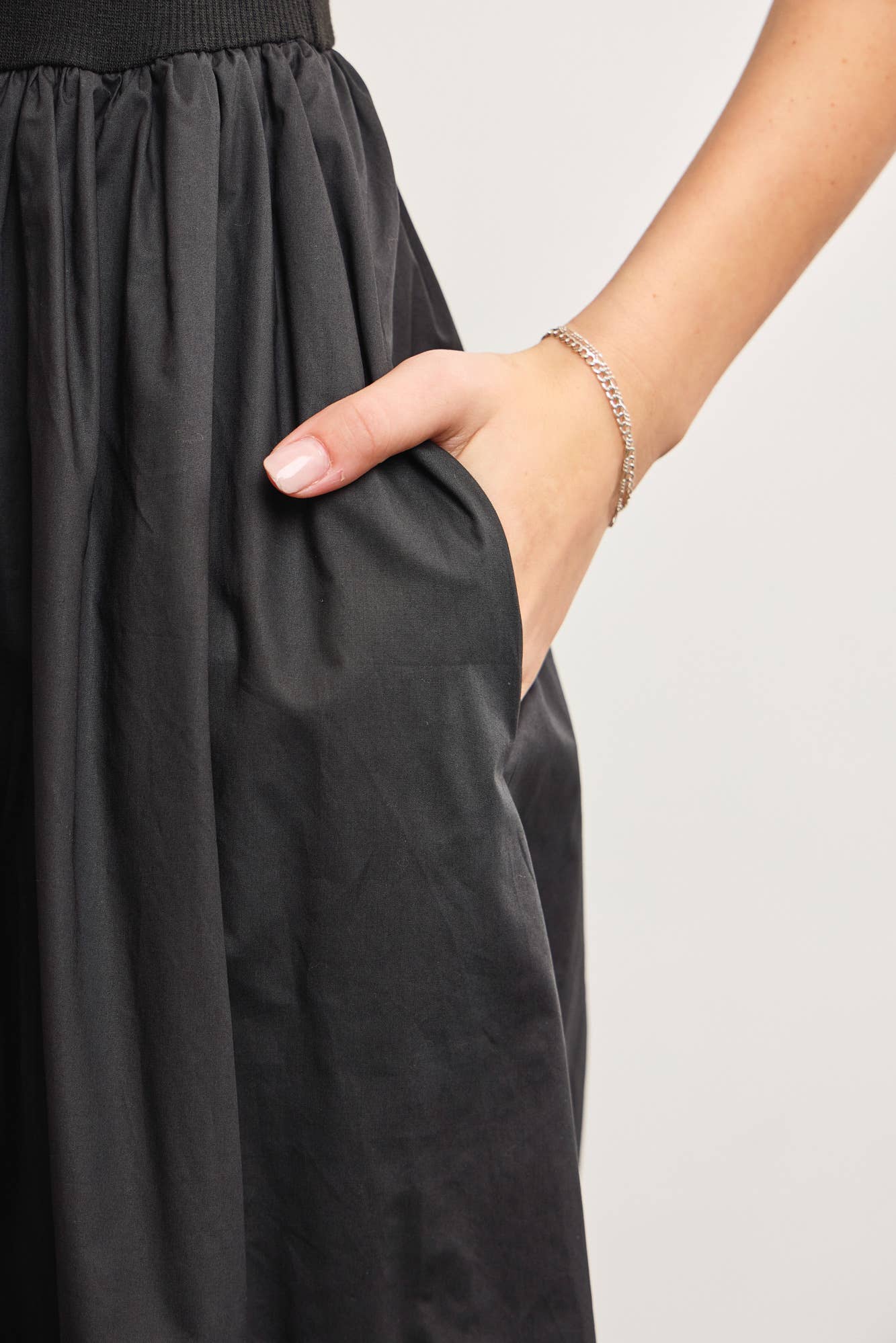 Mustard Seed - Wholesale Dress - Women's - SCOOP NECK SHIRRED WAIST FLARE DRESS14