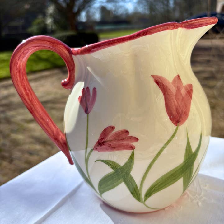 Denise - Wholesale Pitcher - Romy Pitcher