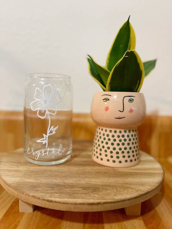 Verre de canette de bière florale, tasse de café glacé personnalisée pour la vente par CPB CraftStudio