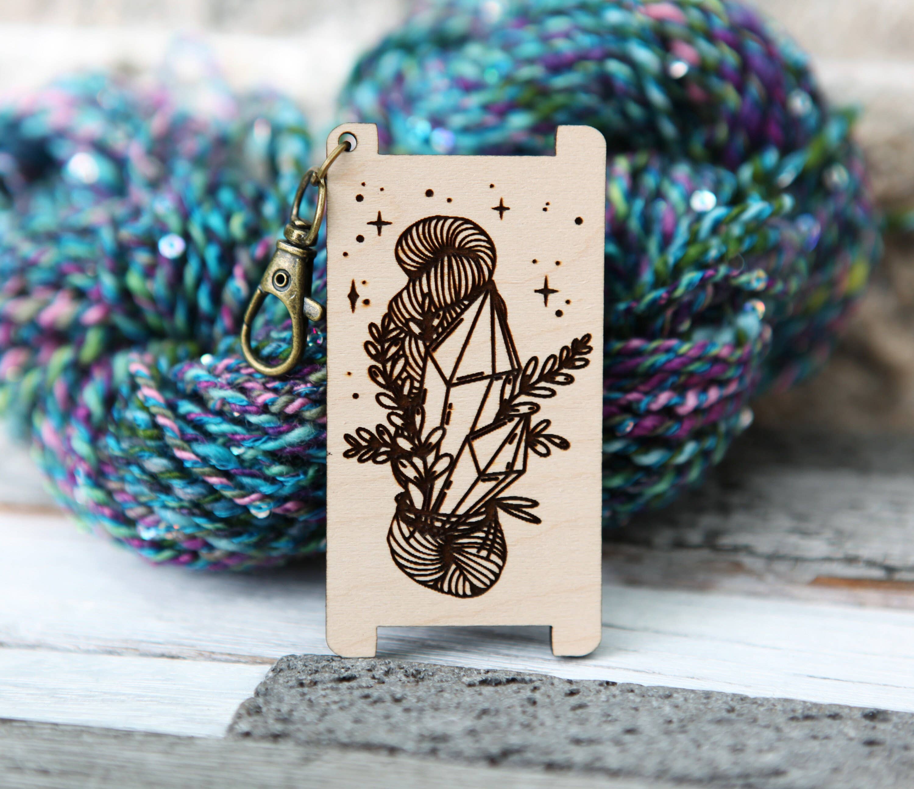 Sunrise Grove - Wholesale Knitting/Crochet Supplies - Crystal & Leaf Yarn WPI Tool Cherry Wood Gauge6