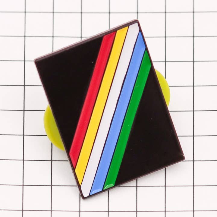 Épingle en émail dur du drapeau de la fierté des personnes handicapées pour la vente par Fluffmallow (Custom duties for USA are pre-paid by us)