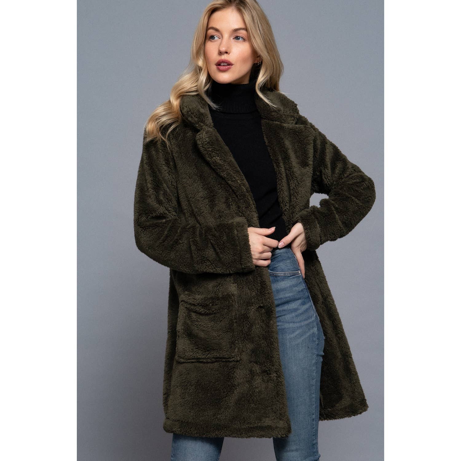 Apolline - Wholesale Coat - Women's - NOTCHED COLLAR PATCH POCKET SHERPA COAT0