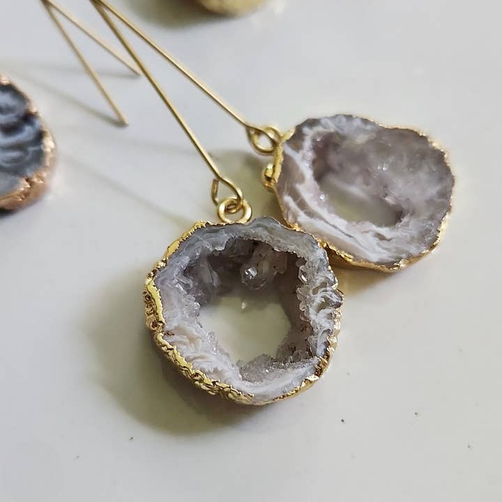 Sara Sela Jewelry - Wholesale Dangle Earrings - Gold Plated Agate/Druzy Dangle and Drop Earrings2