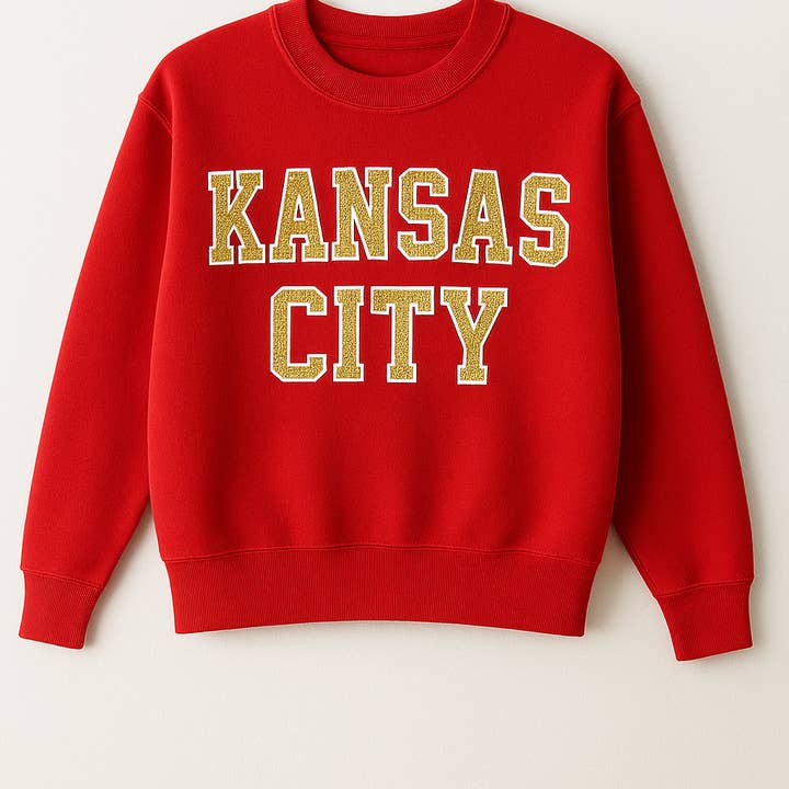 Kansas City Glitter Word Arch Röd Sweatshirt, KC Kläder, för wholesale av Elby Designs Apparel