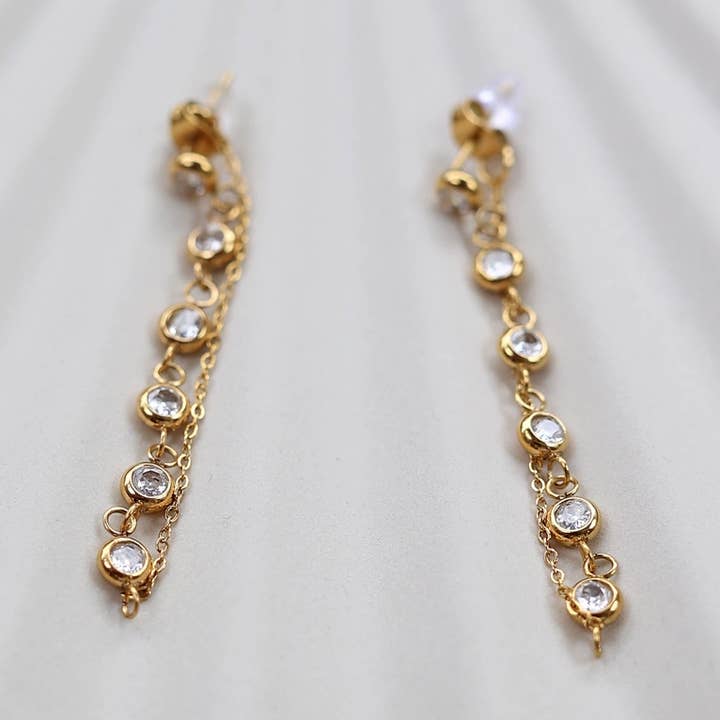 Oorbellen met hangers en strass – Glans - Goud voor wholesale door Visée Bijoux