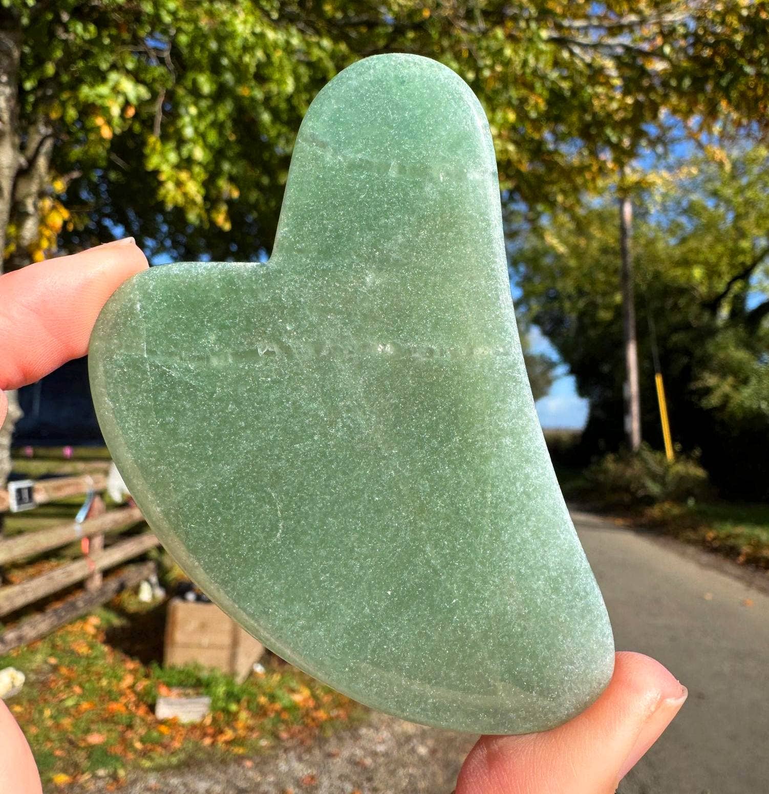 Elf Kendal Hippies - Wholesale Gua Sha Tool - Gua sha gemstone facial massager crystal gua sha heart stone22