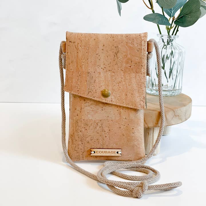 Carry Courage - Wholesale Phone Wallet - Women's - DAYDREAMER phone sling | NATURAL