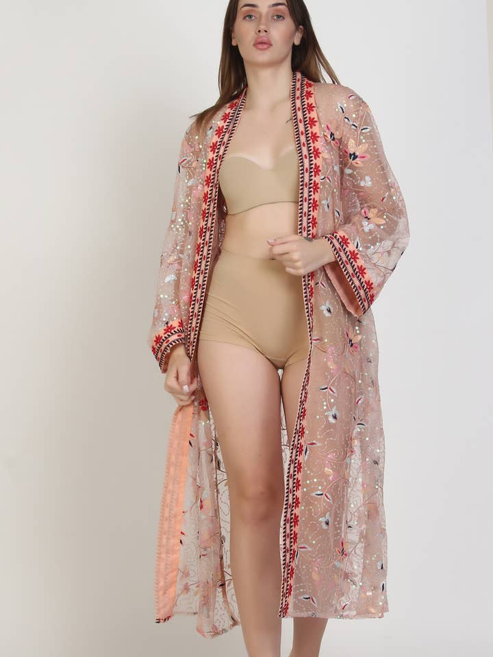 Kimono D brodé pour la vente par Textures Jaipur