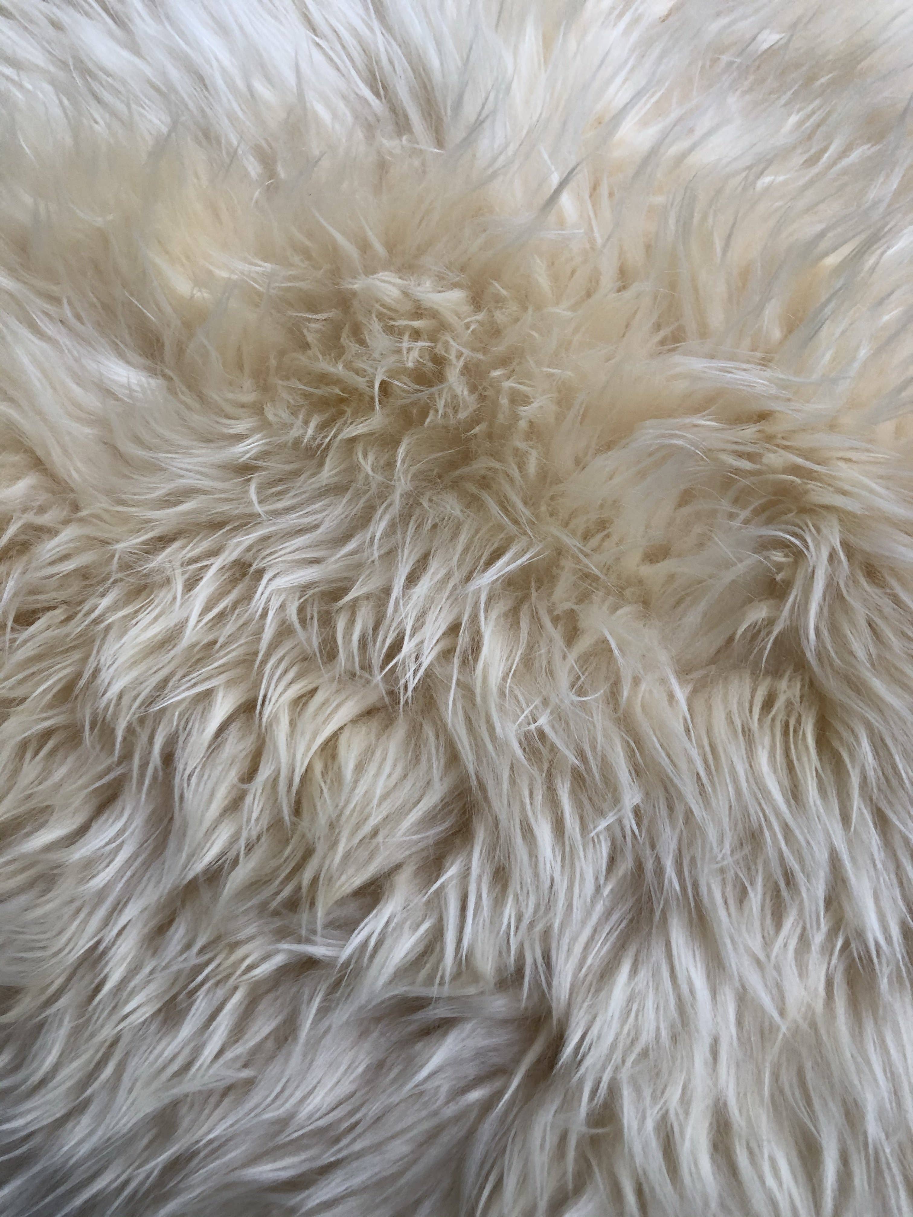 SURREY STYLE - Wholesale Area Rug - Genuine Eco Tanned Sheepskin Rug / Throw2