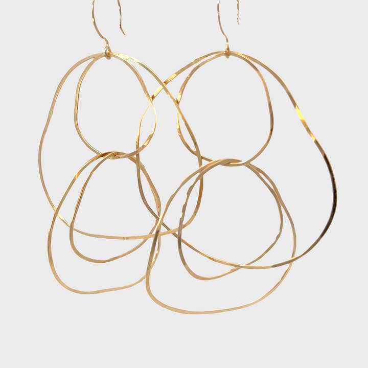 boucle d'oreille en huit organiques pour la vente par Kate Jack Jewelry