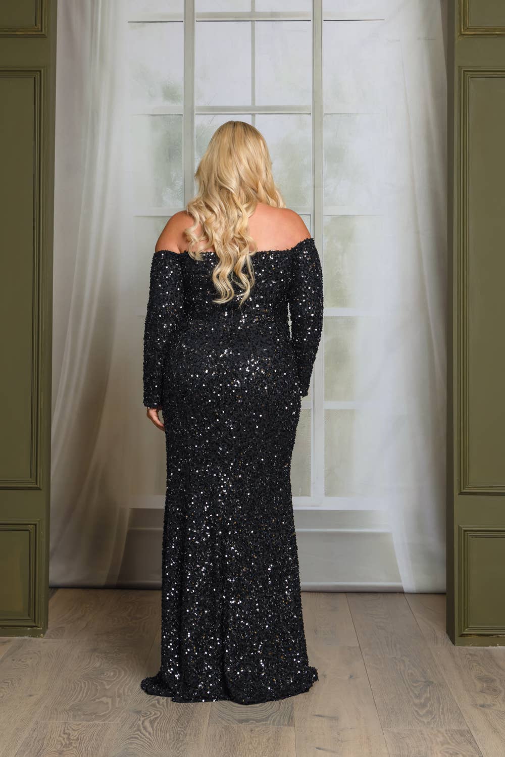 RICARICA INC. - Wholesale Gown - Women's - P1641P9-PLUS SIZE LONG SLEEVE OFF SHOULDER MAXI DRESS 9