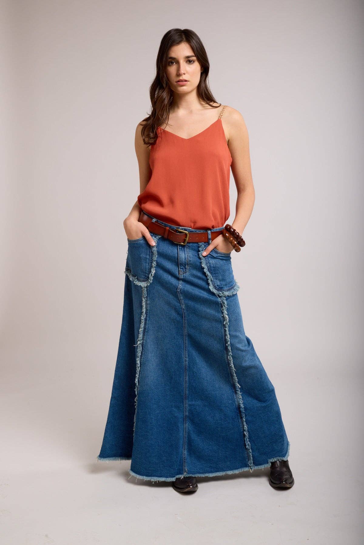 Toxik3 jupe en jean longue évasée détails effilochés for wholesale on Faire