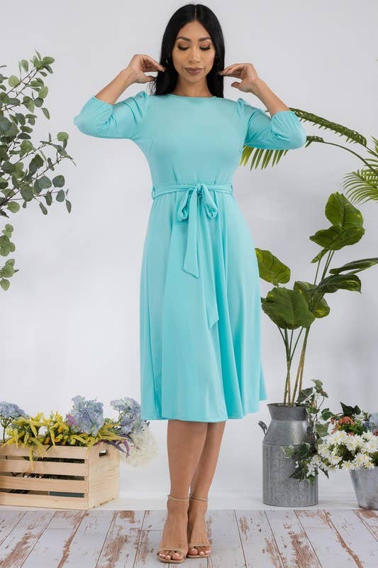 H&H Fashion Inc. – Großhandel Kleid – Damen – HH583X-S Plus Size Midi-Kleid mit Bindegürtel, Puffärmeln & Schlüsselloch-Ausschnitt22