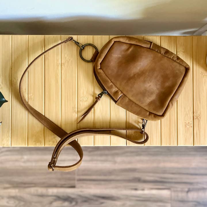 Handmade Full Grain Leather Adjustable Sling (Alaia) for wholesale by Braverly