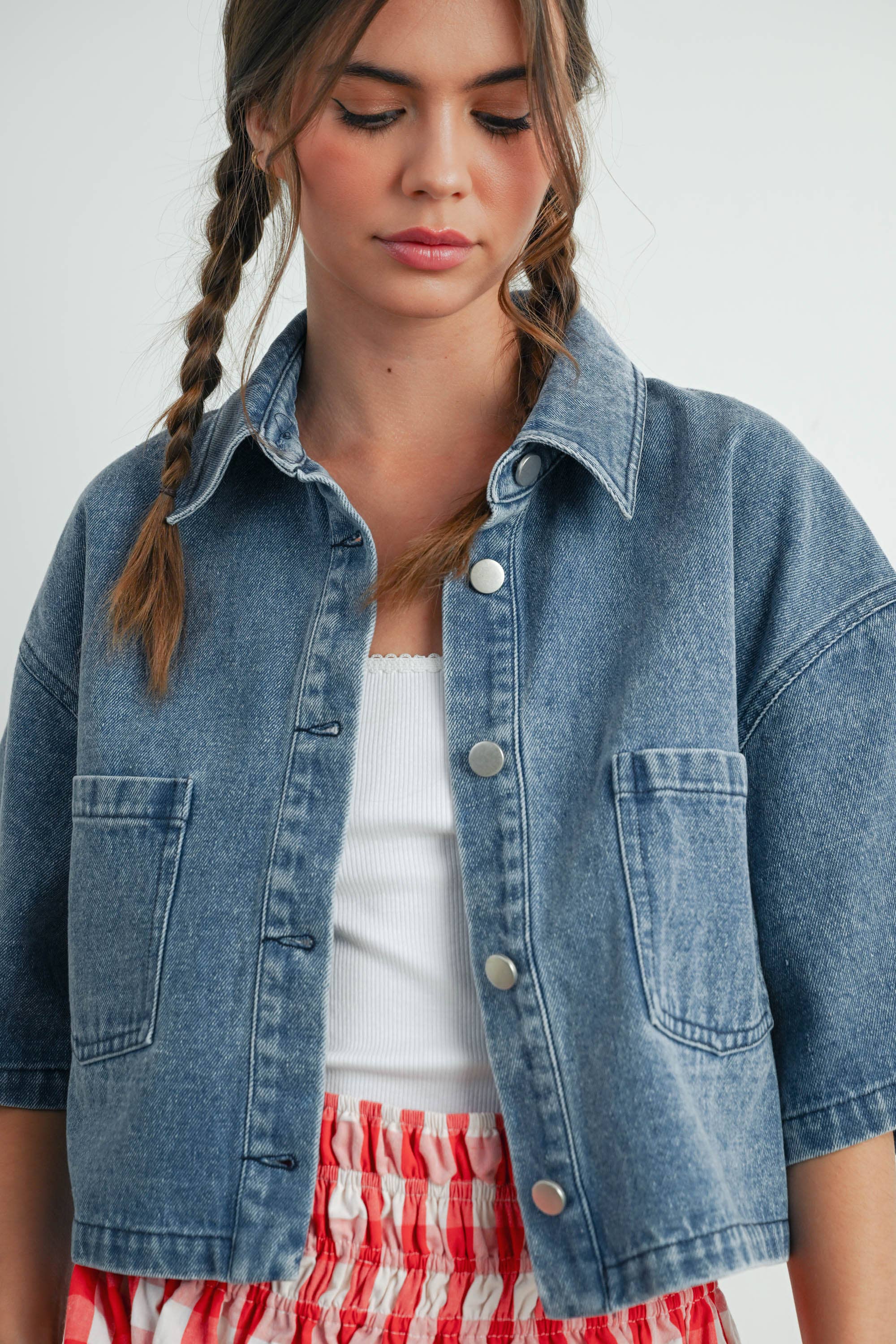 BUTTERMELON - Vendita all'ingrosso Camicia - Donna - Camicia cropped con bottoni frontali - BMJ768117